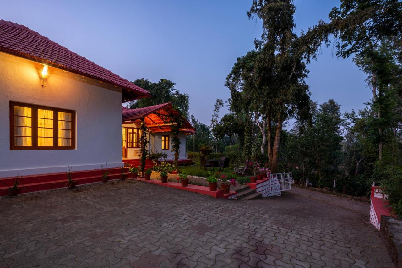 Ama Plantation Trails Coorg Villa Gonikoppal Exterior photo